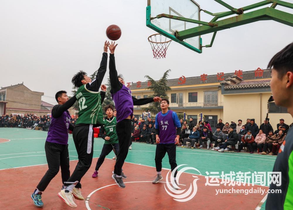 上的碰撞更