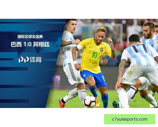 米兰达高度评价内马尔称其是球队核心和关键领袖